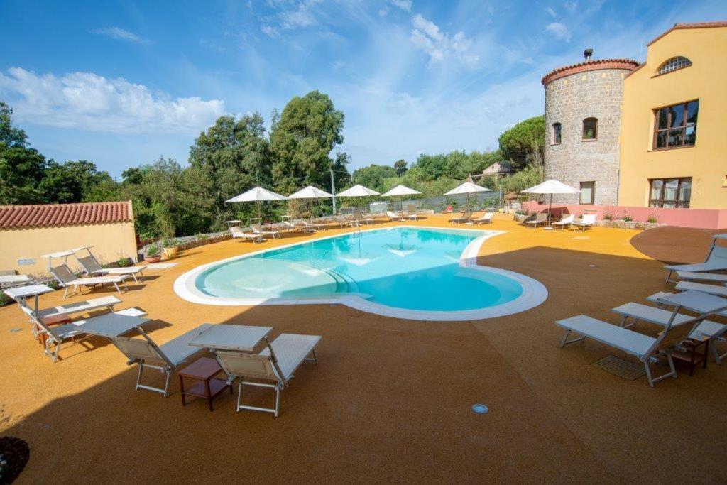 S'Ena Hotel 아르버스 외부 사진